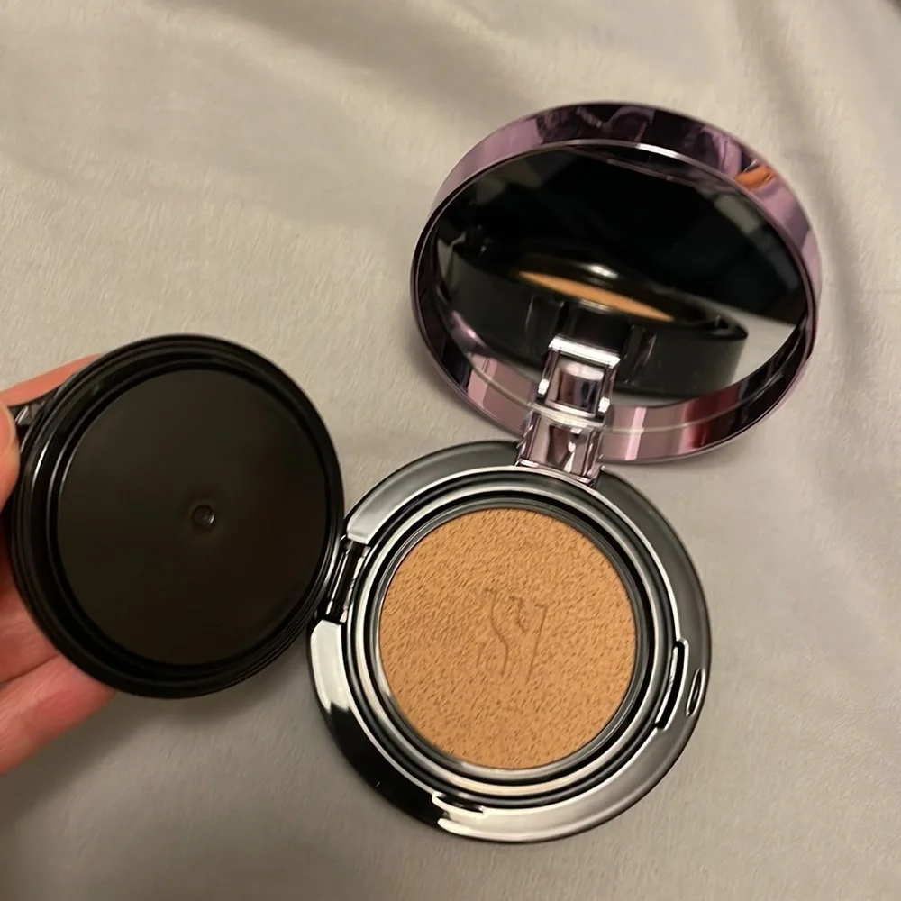 HERA ultra moisture cushion foundation